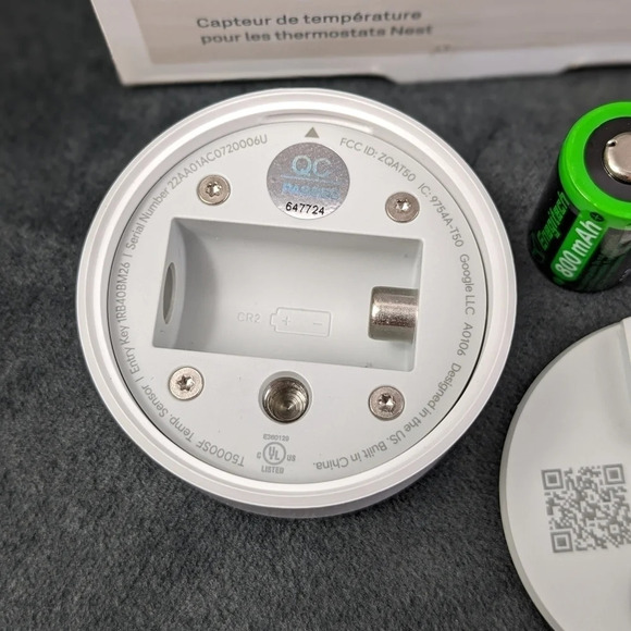 Google nest temperature sensor & battery no box included (ref#4) - Picture 3 of 5